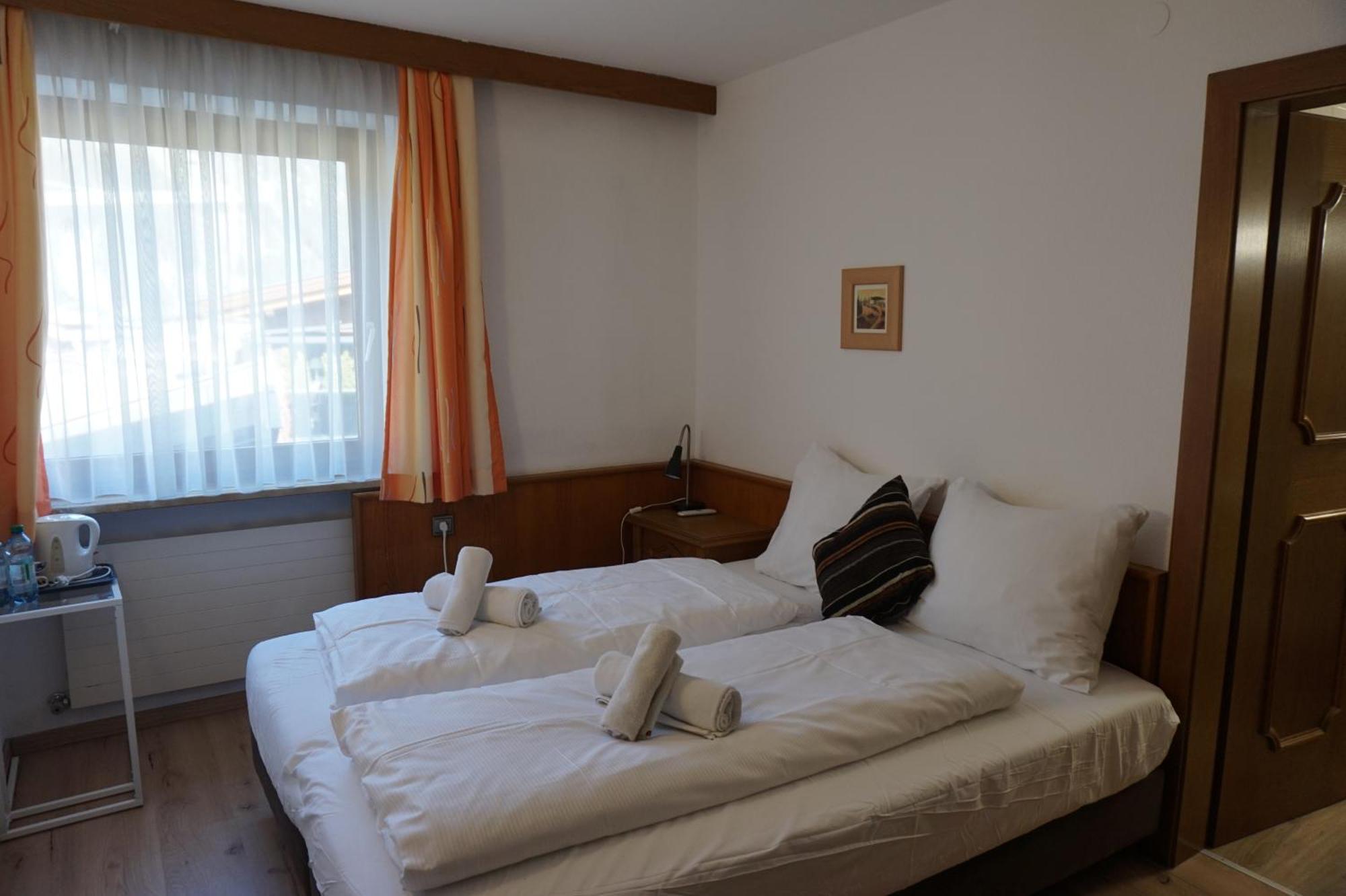 Gaestehaus Klammerschneider Hotel Цел ам Цилер Стая снимка